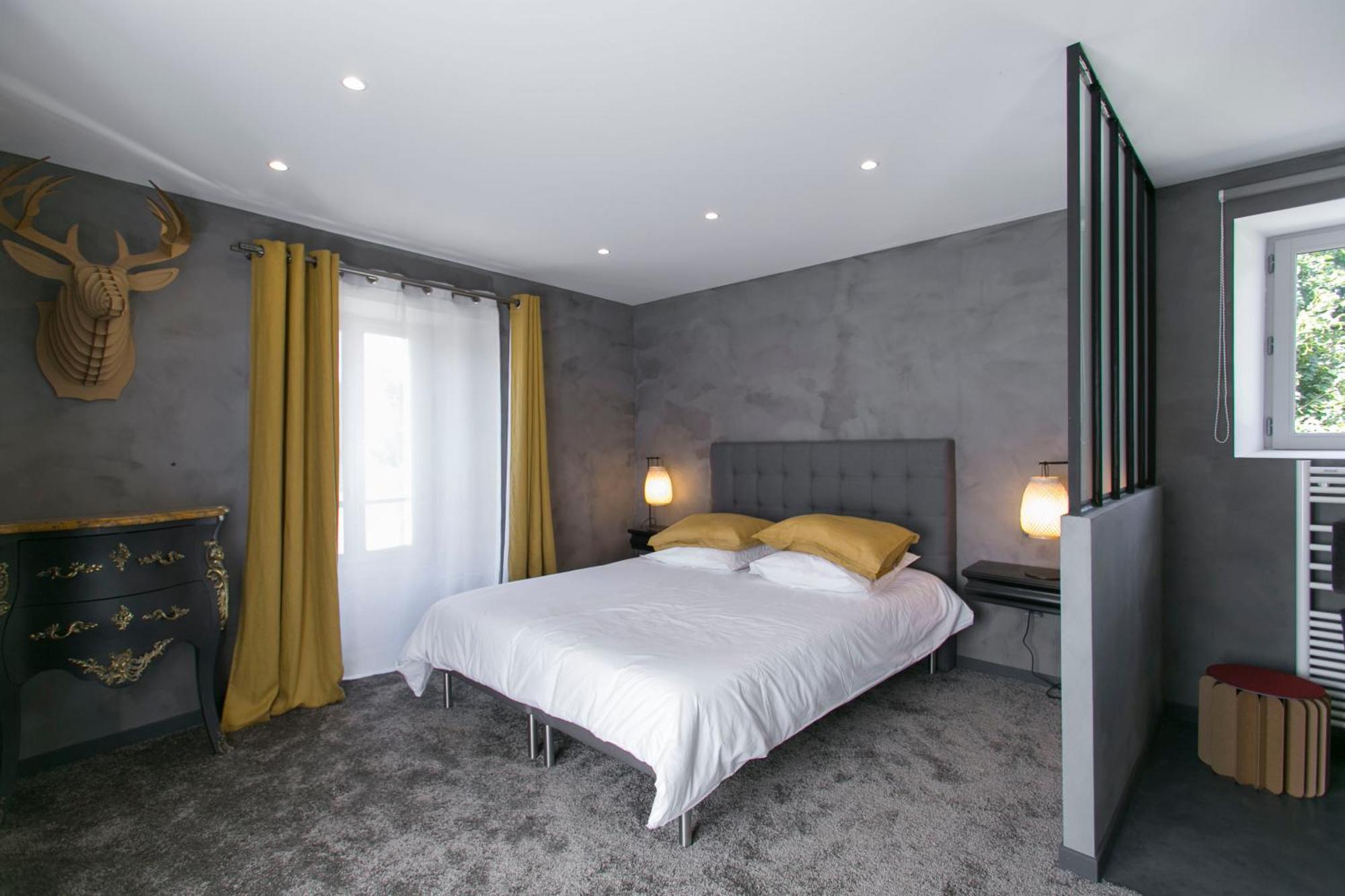 Le Presbytere De Thiverval Extérieur photo